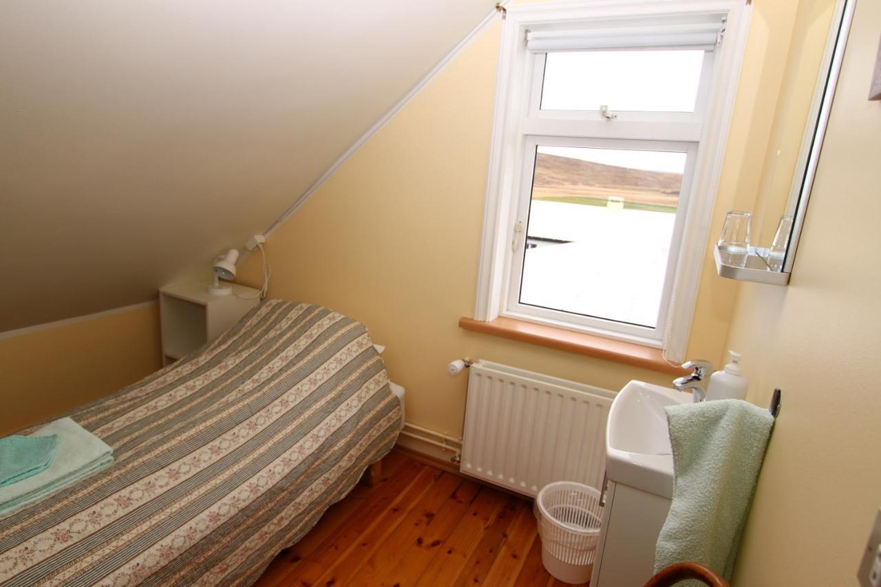 Guesthouse Steindorsstadir, West Iceland Reykholt  Phòng bức ảnh